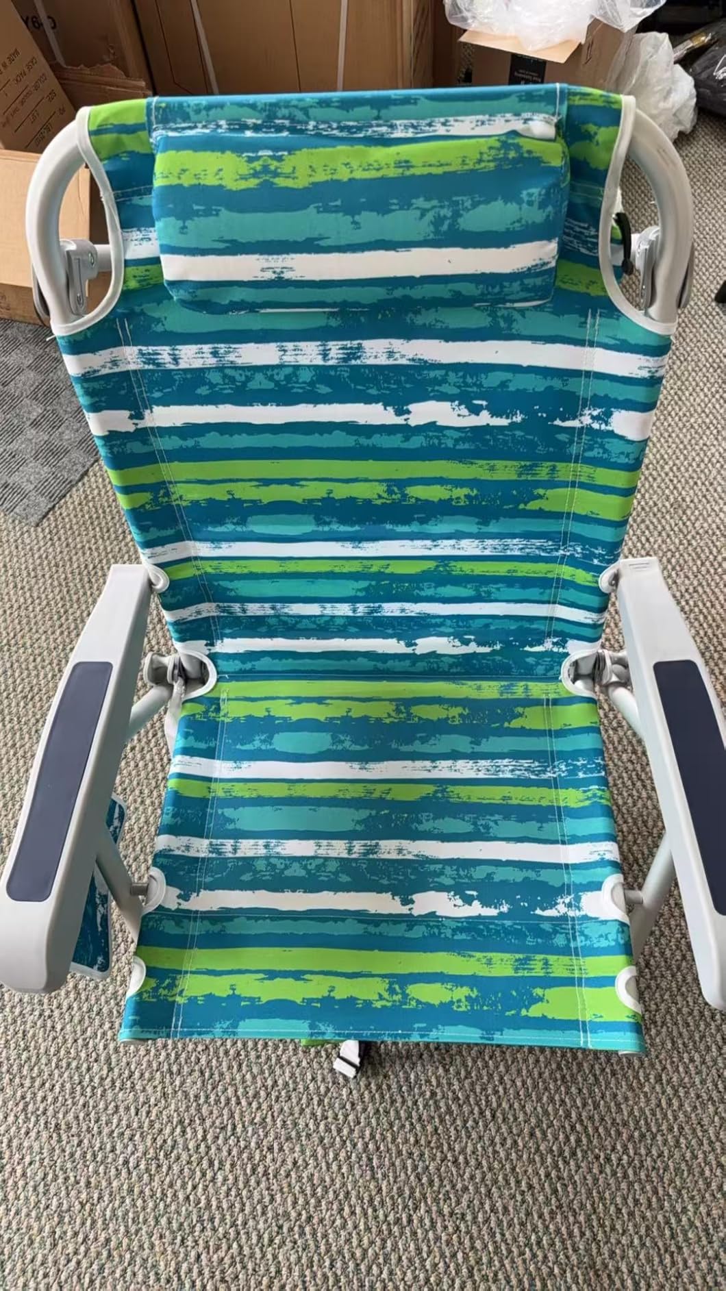 Comfortable and easy to setup and bring outside chair
