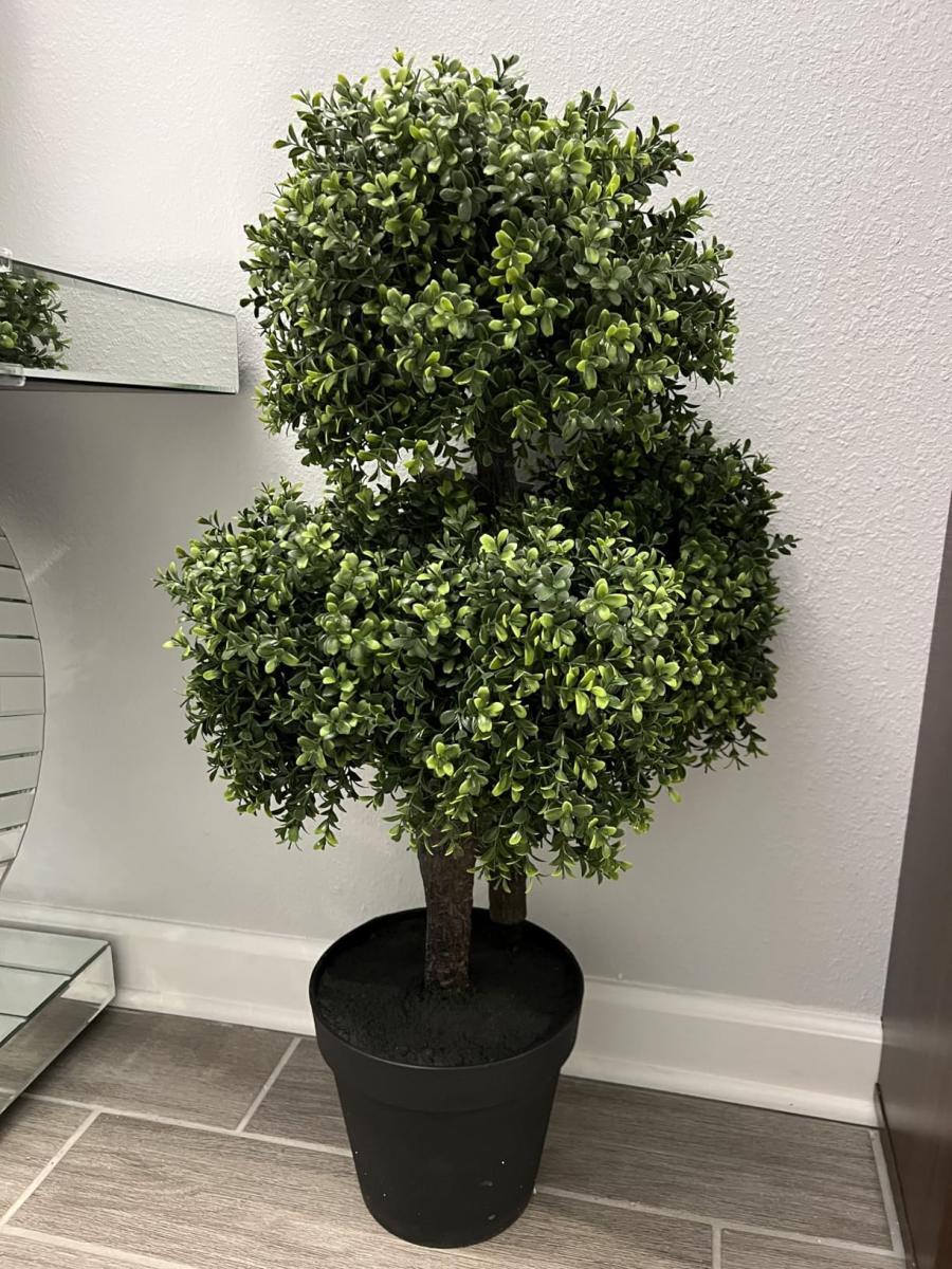 Decorative tree
