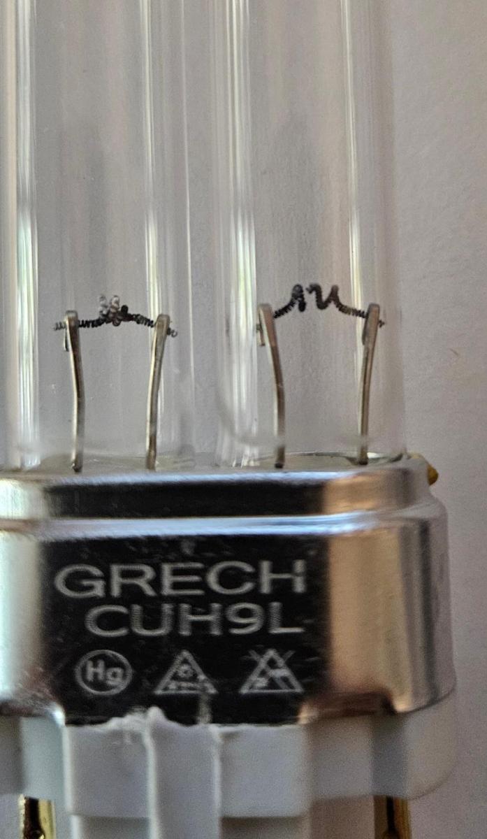 UV LIght Defective Right Out of the Box