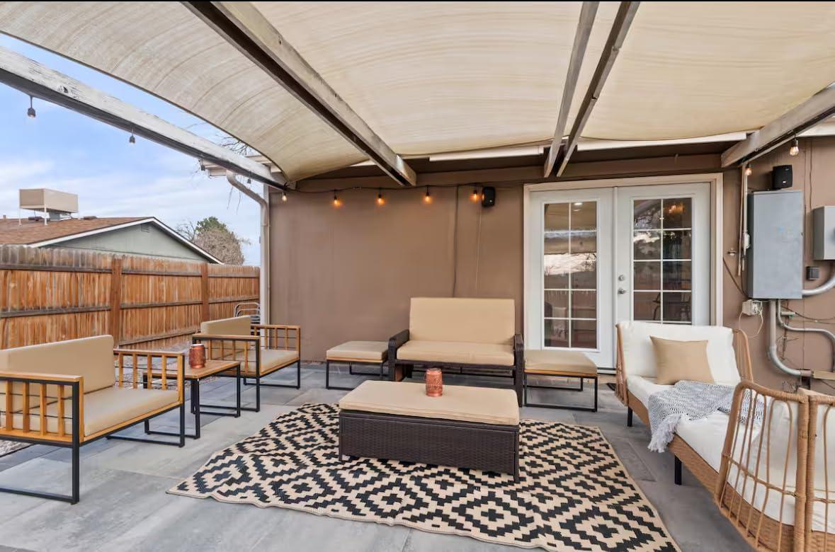 Stylish and comfortable patio daybed!