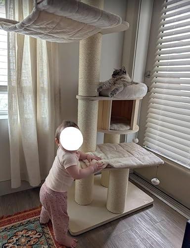 Heavy duty cat tree, a great investment.