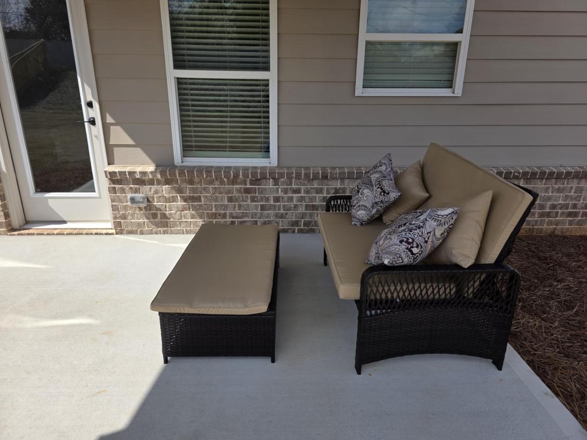 Beautiful and comfortable daybed set