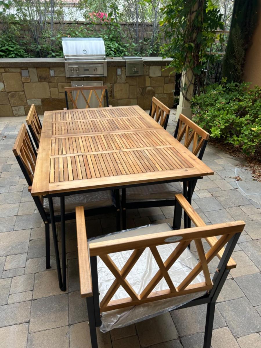 Compact and delicate