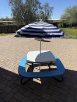 Sturdy and nice table for kids!