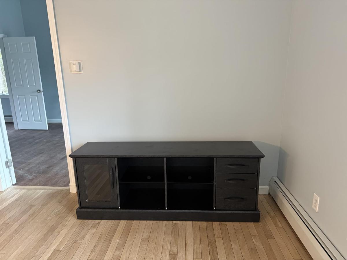 Easy to Assemble and Looks Great