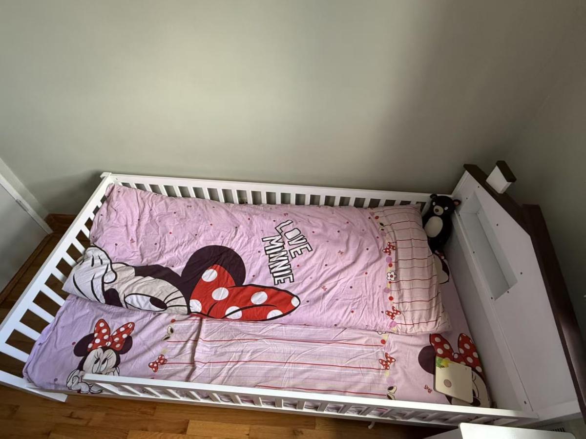 Good quality and sturdy bed frame