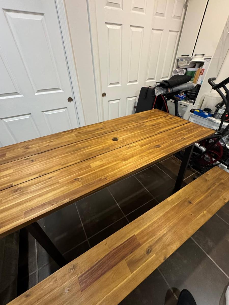 Cute picnic table
