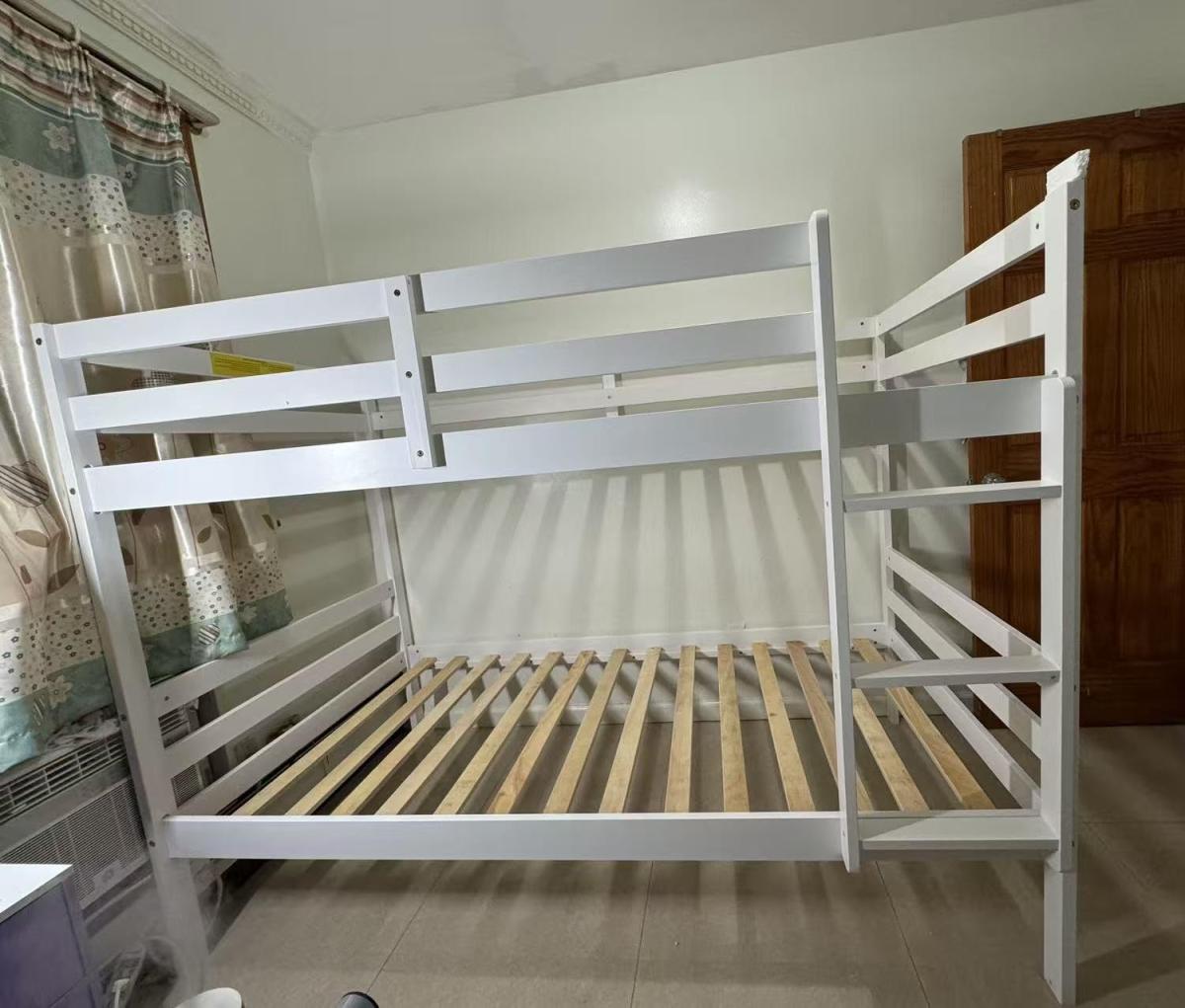 Children's wooden bunk bed