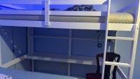 Simple sturdy and plenty of clearance