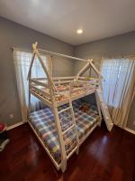 Very good bunk bed