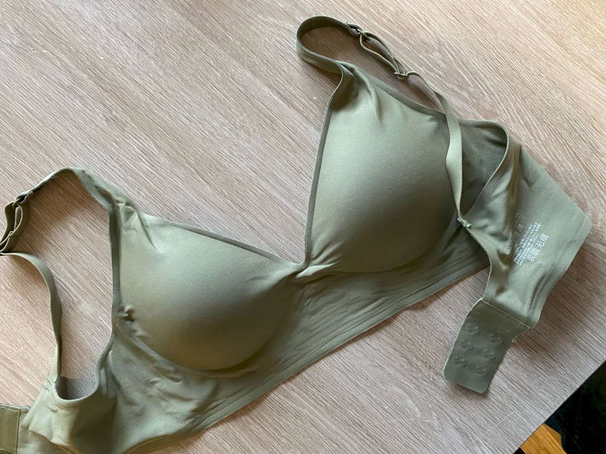 Magic Seamless Comfortable Plunge Bra