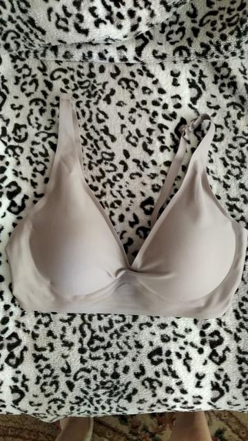 Magic Seamless Comfortable Plunge Bra