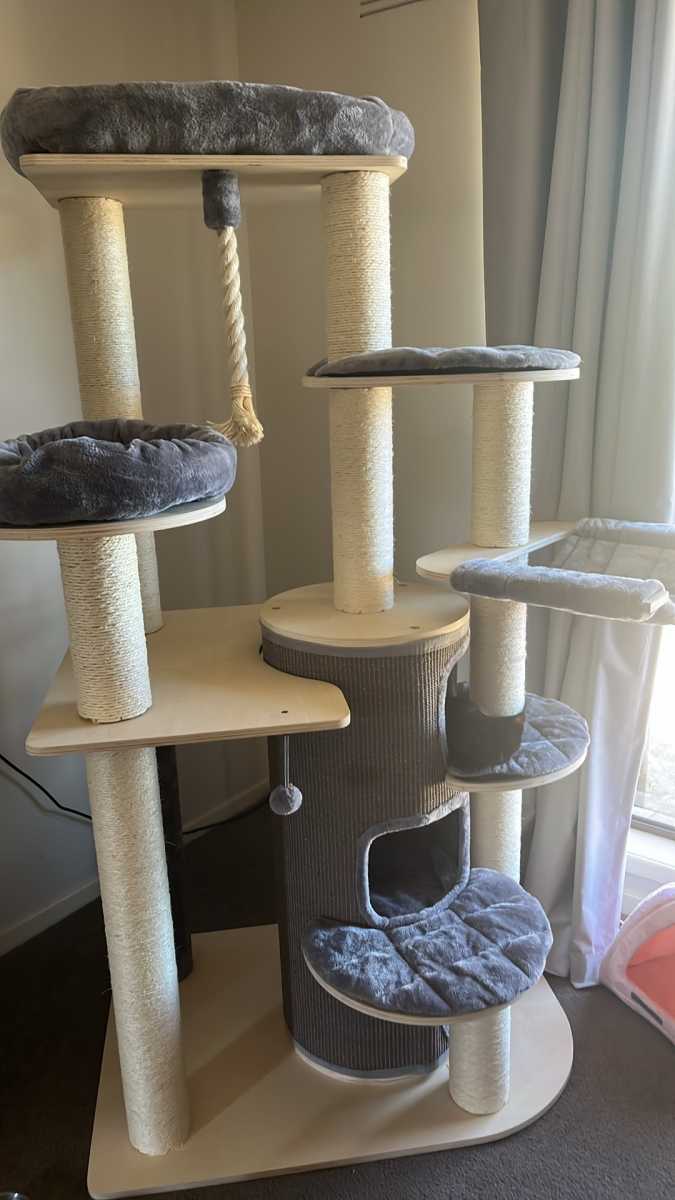 Cat tower tree