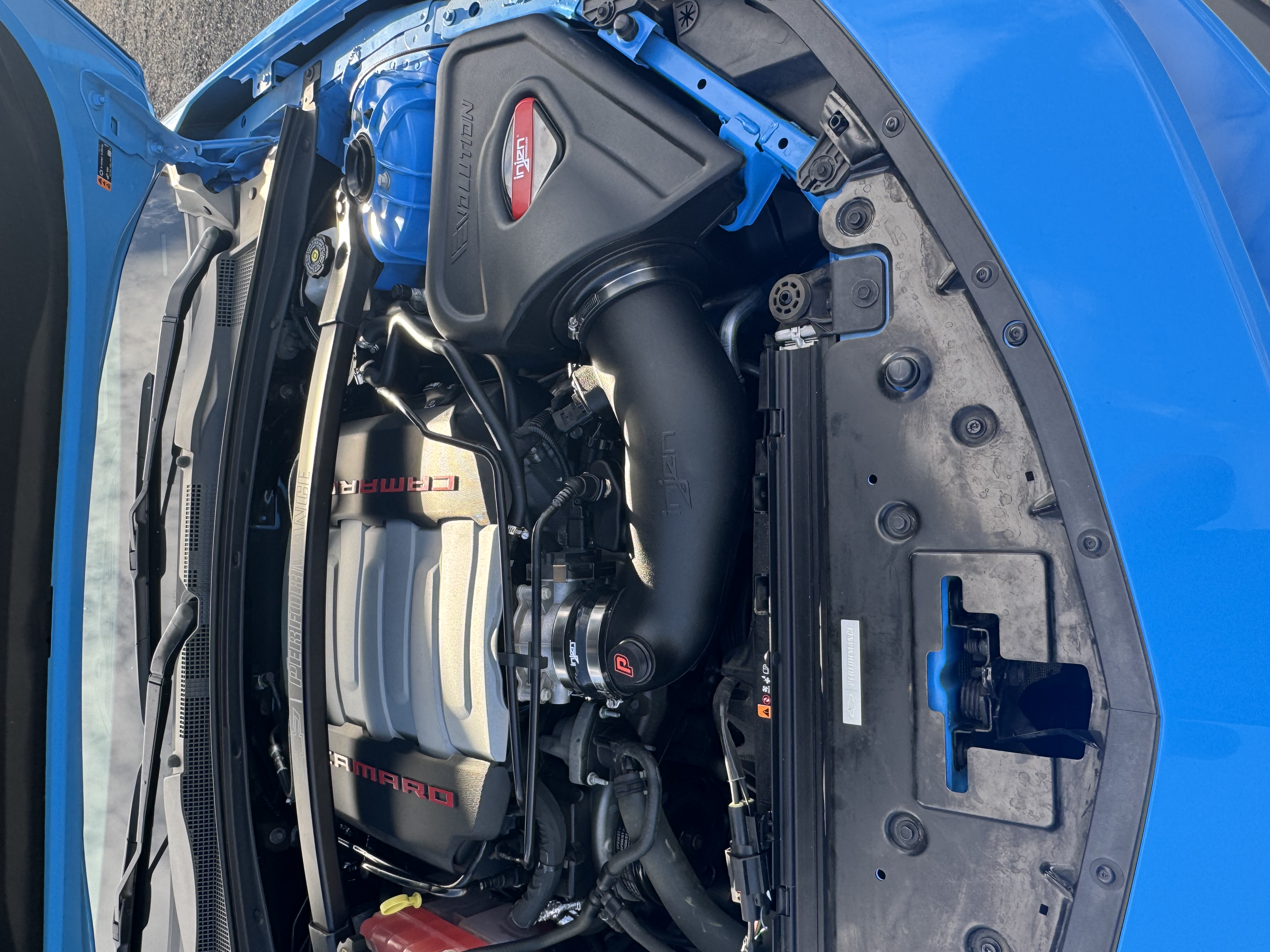Injen Camaro Gen 6 intake