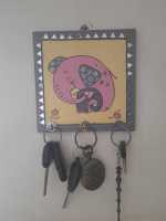 Keychain holder