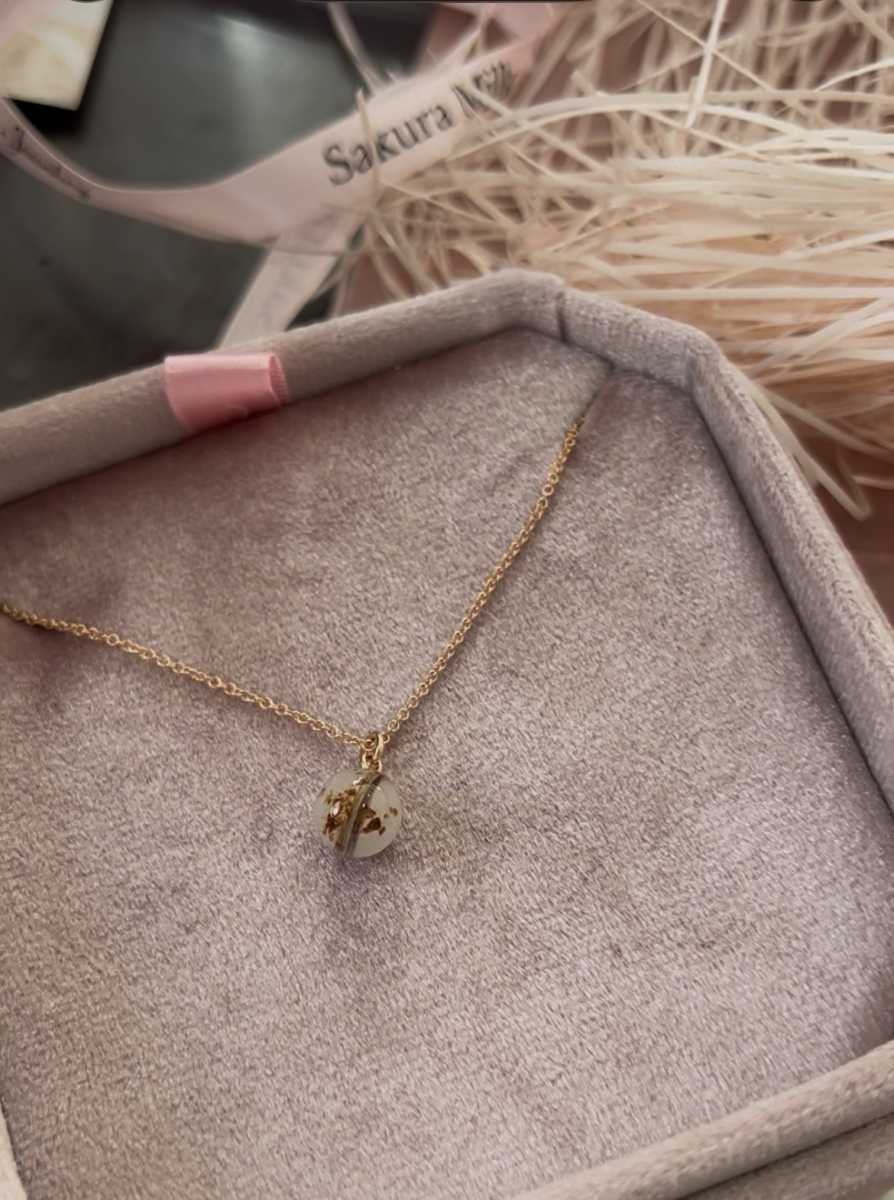 Such a beautiful little keepsake